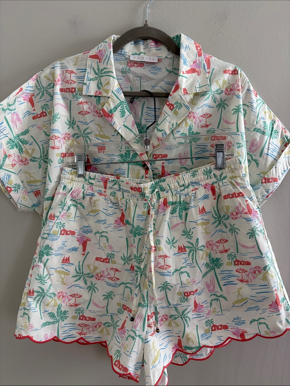 Karlie Cream Shirt and Short Set with Tropical Motif NWOTs